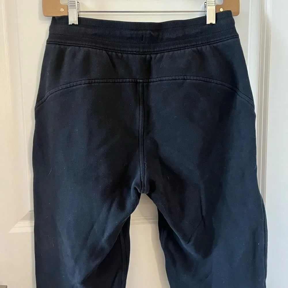 Lululemon Scuba Relaxed High-Rise Jogger- size 6